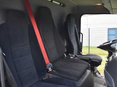 Mercedes Atego 816 Kasten Heckklappe 3 Sitz  - 10