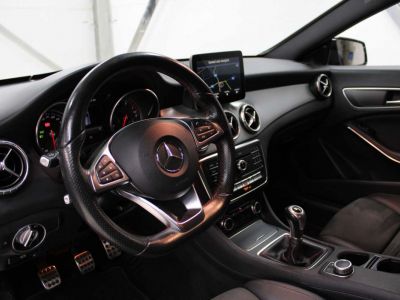 Mercedes CLA 180 AMG Line ~ Navi Shadow Led CC Top Deal  - 10