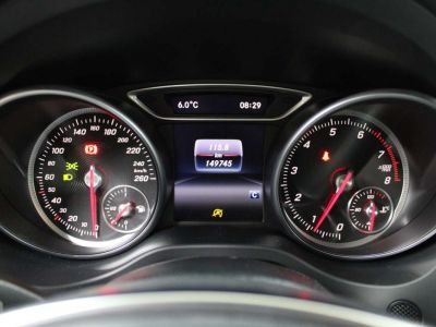 Mercedes CLA 180 AMG Line ~ Navi Shadow Led CC Top Deal  - 14