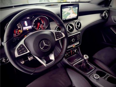 Mercedes CLA 180 BREAK 33.000 KM PACK AMG TOIT OUVRANT GPS CAMERA  - 12