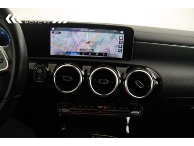 Mercedes CLA 180 BUSINESS SOLUTIONS - LED NAVI CAMERA  - 17