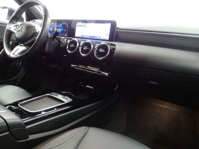 Mercedes CLA 180 d Sedan LuxuryLine GTRONIC LED-NAVI-CAMERA-PTS  - 8