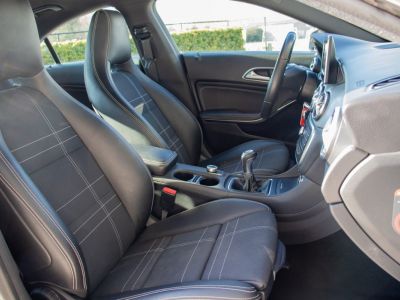 Mercedes CLA 200d - SPORTZETELS - AIRCO - PARKEERSENSOREN - XENON - LICHT- EN REGENSENSOR - EURO 6   - 15