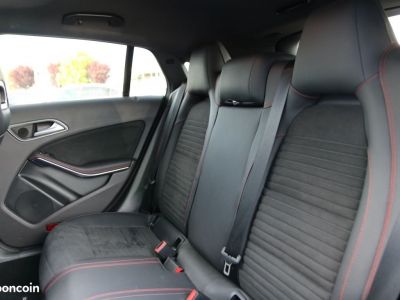 Mercedes CLA Classe CLASSE (2) SHOOTING BRAKE 220 D 9CV FASCINATION 7G-DCT - <small></small> 25.990 € <small>TTC</small> - #10