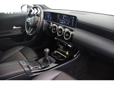 Mercedes CLA Shooting Brake 180 BUSINESS SOLUTIONS- NAVI - LED  - 15