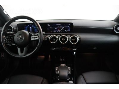 Mercedes Classe A 180 d 7G tronic BUSINESS SOLUTIONS BERLINE - NAVI LEDER MIRROR LINK 34.432km!!!!  - 16