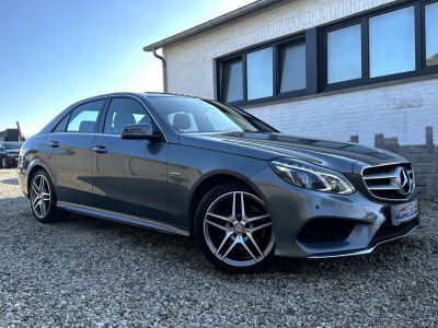 Mercedes Classe E 200 BlueTEC Avantgarde FULL PACK AMG-TOIT OUVRANT-CUIR  - 4