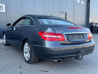 Mercedes Classe E 220 COUPE CDI BE Avantgarde -- GPS CUIR GARANTIE  - 4