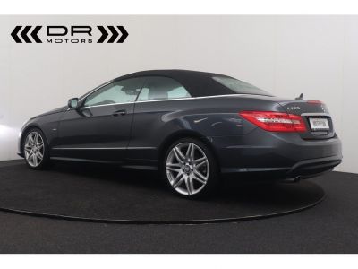 Mercedes Classe E 220 d Aut. CABRIOLET - NAVI LEDER AIRSCARF  - 9