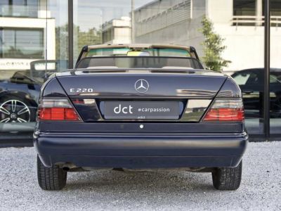 Mercedes Classe E 220 First paint - PERFECT Condition - Complete History  - 5