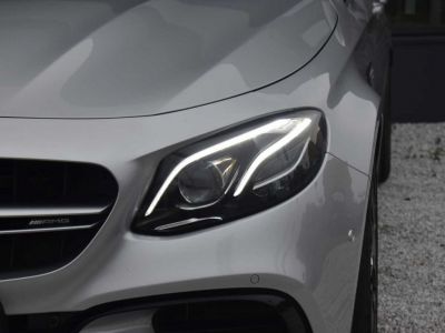 Mercedes Classe E 63 AMG 4-Matic+ Pano HUD ACC Perf. Exhaust Airmatic Burmester  - 3