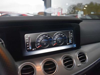 Mercedes Classe E 63 AMG 4-Matic+ Pano HUD ACC Perf. Exhaust Airmatic Burmester  - 17