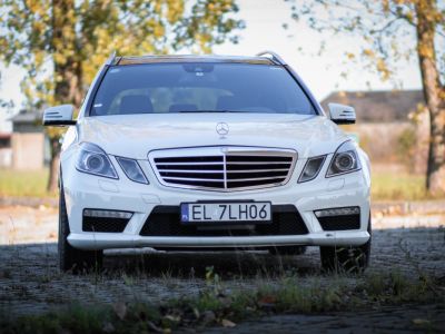 Mercedes Classe E Class estate 63 amg 212 5461 cc 517 BHP  - 8