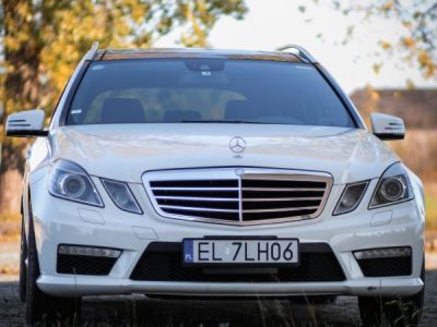 Mercedes Classe E Class estate 63 amg 212 5461 cc 517 BHP  - 9