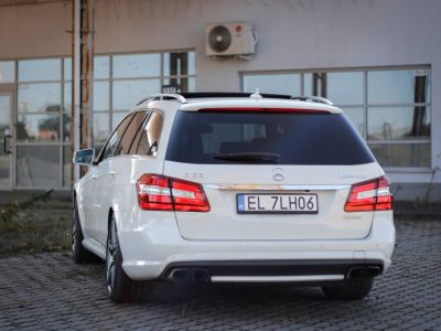 Mercedes Classe E Class estate 63 amg 212 5461 cc 517 BHP  - 36