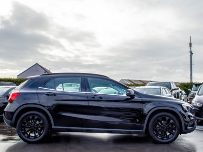 Mercedes Classe GLA 180 d - PARKEERCAMERA - NAVIGATIE - AIRCO - STIJL PAKKET - ZETELVERWARMING - EURO 6B  - 7