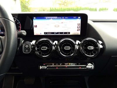 Mercedes Classe GLA 200 Business PANODAK,VIRTUAL,CARPLAY,ADAPT.CRUISE,DAB  - 12