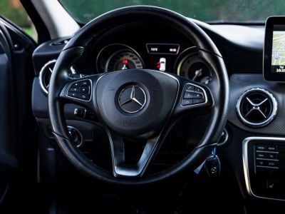 Mercedes Classe GLA 200 d  - 11