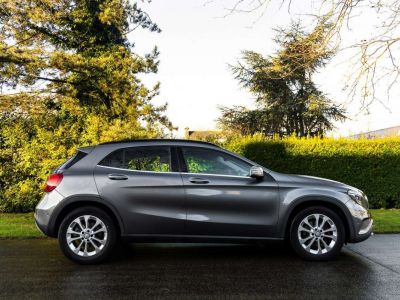 Mercedes Classe GLA 200 d  - 16