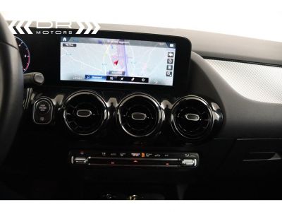 Mercedes Classe GLA 200 D 7 GTRONIC BUSINESS SOLUTION - NAVI WIDESCREEN  - 17