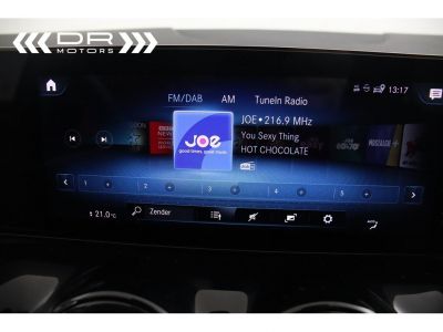 Mercedes Classe GLA 200 D 7 GTRONIC BUSINESS SOLUTION - NAVI WIDESCREEN  - 19