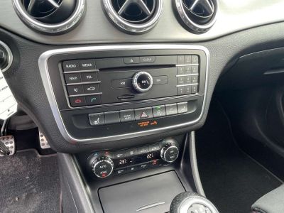 Mercedes Classe GLA 200 d AMG LINE Dynamic GARANTIE 12 MOIS  - 14