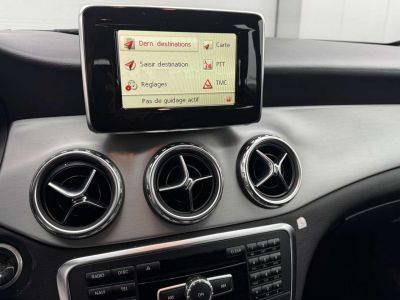 Mercedes Classe GLA 200 ETAT SHOW ROOM GARANTIE 12 MOIS  - 11