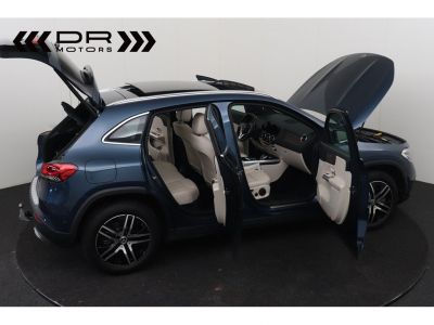 Mercedes Classe GLA 250 7 GTRONIC LUXURY LINE - LEDER NAVI DAB PANODAK MIRROR LINK  - 12