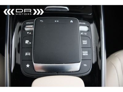 Mercedes Classe GLA 250 7 GTRONIC LUXURY LINE - LEDER NAVI DAB PANODAK MIRROR LINK  - 27