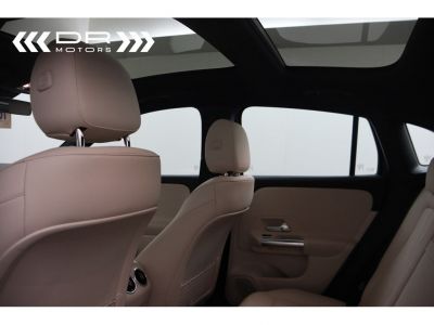 Mercedes Classe GLA 250 7 GTRONIC LUXURY LINE - LEDER NAVI DAB PANODAK MIRROR LINK  - 42