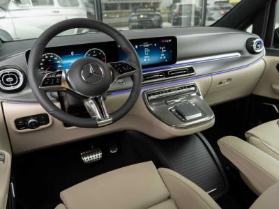 Mercedes Classe V 300 d 4-Matic L2 Exclusive AMG Burmester Pano  - 8