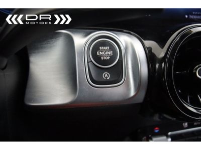 Mercedes GLB 200 7G Tronic BUSINESS SOLUTIONS - WIDESCREEN NAVI DAB  - 39