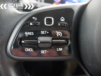 Mercedes GLB 200 d 7G Tronic BUSINESS SOLUTIONS - WIDESCREEN LEDER NAVI MIRROR LINK TREKHAAK  - 32