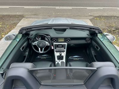 Mercedes SLK 250 - AMG 20' ! Cabrio Navi Cuir Xénon  - 16