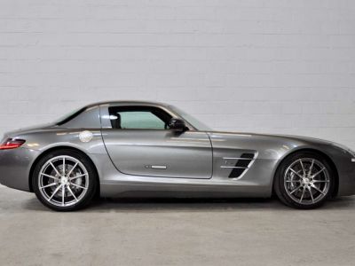 Mercedes SLS AMG 63 6.2i V8 571cv  - 4