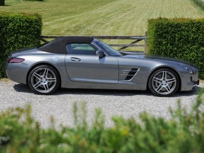 Mercedes SLS AMG Roadster  - 2