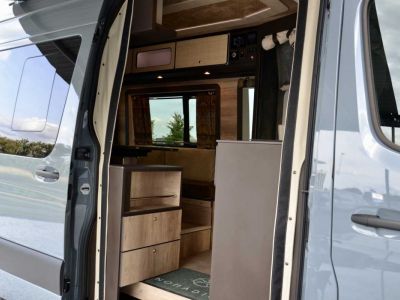 Mercedes Sprinter 3.0D V6 4X4 Offroad Camper FULL  - 28