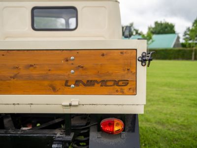 Mercedes Unimog Benz  type 401  - 23