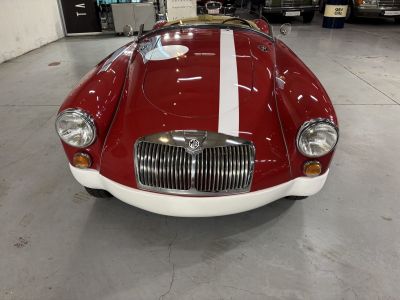 MG MGA Twincam  - 4