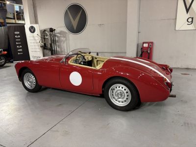 MG MGA Twincam  - 14