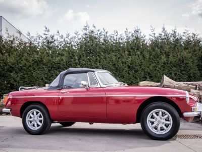 MG MGB Tourer 1.8 Cabrio Overdrive - OLDTIMER - RWD - LEDER  - 2