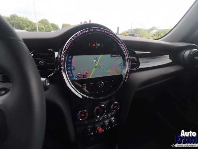 Mini Cooper AUT 3-D APPLE CARPL NAVI BLACK-PACK 16  - 26