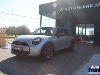 Mini Cooper 3D CLASSIC AUT NAVI CAM VERW ZETLS  - 3