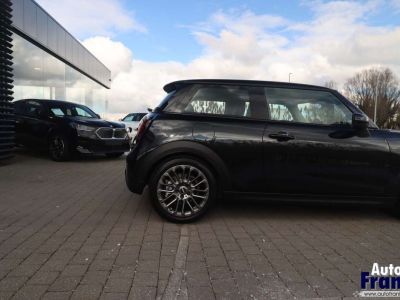 Mini Cooper 3D CLASSIC AUT NAVI CAM VERW ZETLS  - 39