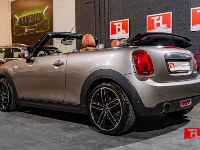 Mini Cooper Cabrio 1.5 Sport Pack-Leather-18 JCW  - 3