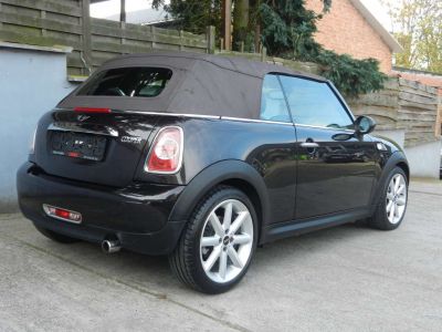 Mini Cooper Cabrio 1.6i Highgate Pack Sport cuir navig clim pdc ect  - 6