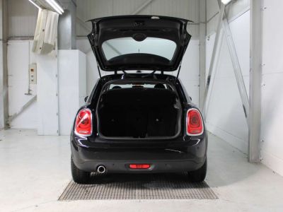 Mini Cooper D 1.5 ~ Airco PDC Top Deal  - 6