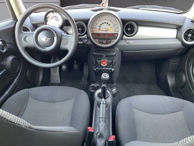 Mini Cooper D 1.6  - 10