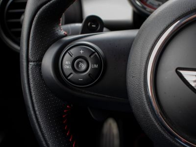 Mini Cooper John Works 2.0AS JCW 231PK - HARMAN KARDON - SPORTUITLAAT - KEYLESS GO - CARBON - CAMERA  - 29