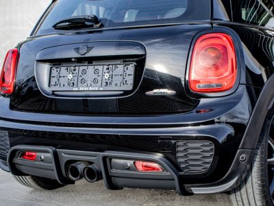 Mini Cooper John Works 2.0AS JCW 231PK - HARMAN KARDON - SPORTUITLAAT - KEYLESS GO - CARBON - CAMERA  - 42